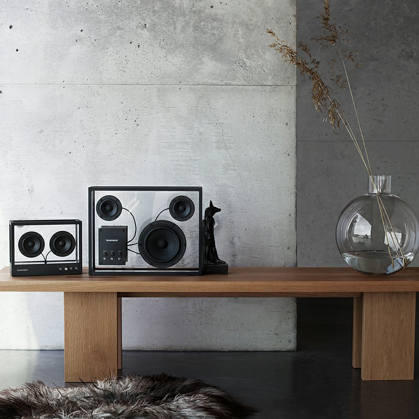 TRANSPARENT SPEAKER BLACK code 